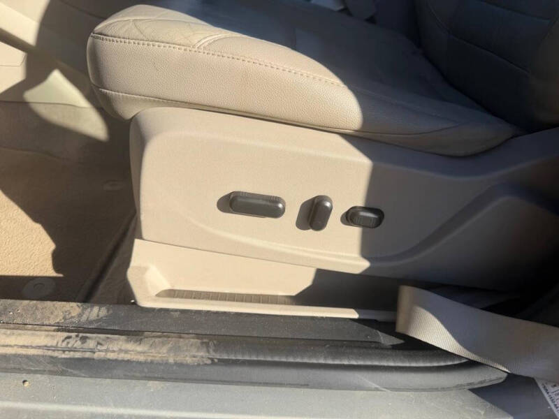 2015 Ford C-MAX Hybrid SEL