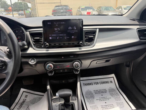 2022 Kia Rio S
