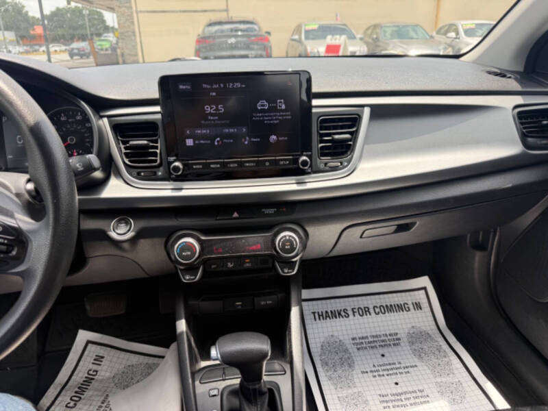 2022 Kia Rio S