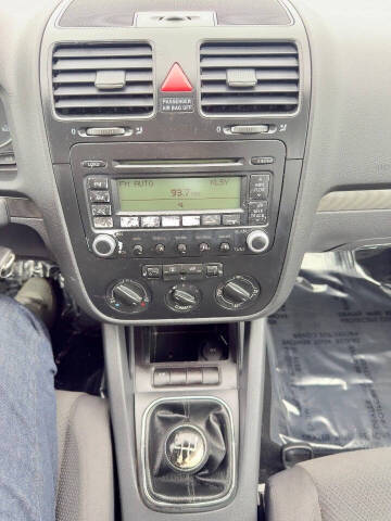 2006 Volkswagen Rabbit