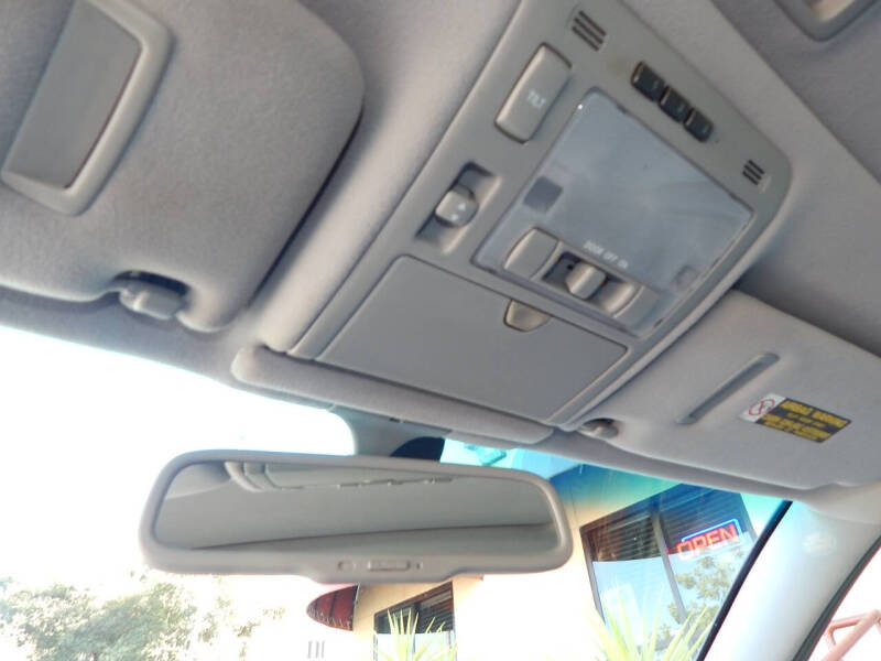 2005 Lexus LS 430