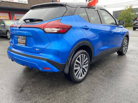 2023 Nissan Kicks SV