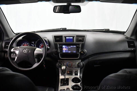 2013 Toyota Highlander SE