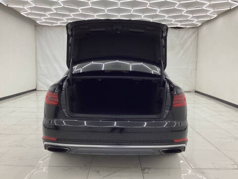 2019 Audi A4 quattro Premium Plus 45 TFSI