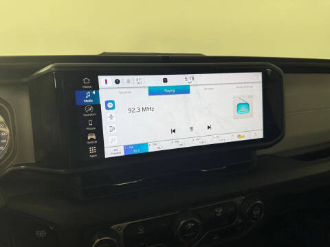 2024 Jeep Gladiator NightHawk