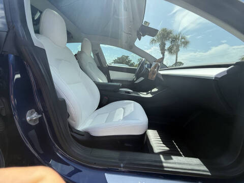 2019 Tesla Model 3 Standard Range Plus