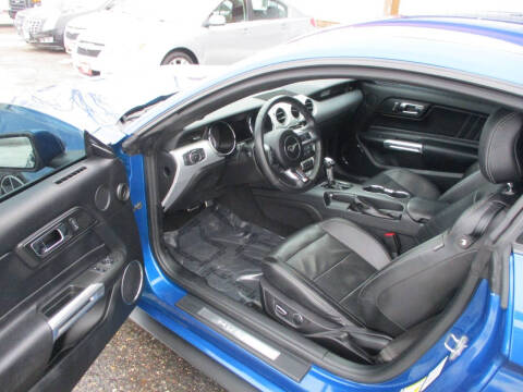 2017 Ford Mustang EcoBoost Premium