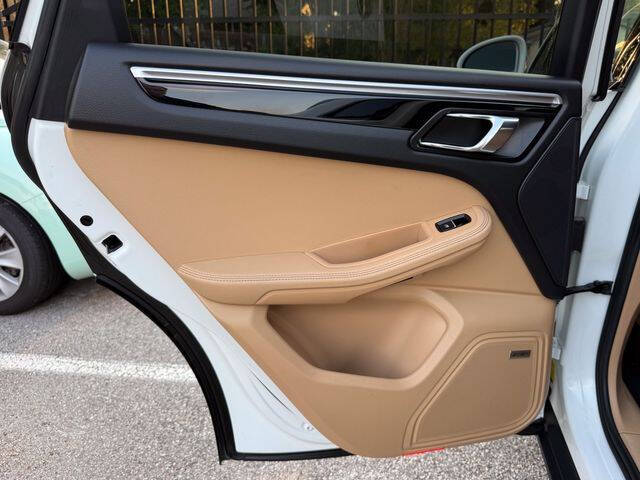 2017 Porsche Macan S