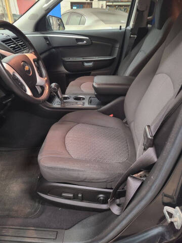 2011 Chevrolet Traverse LT