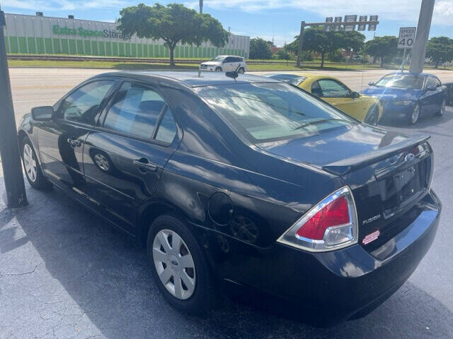 2008 FORD Fusion Sedan - $4,895