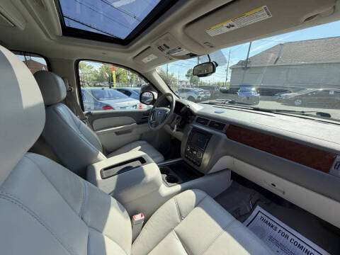 2011 GMC Yukon SLT