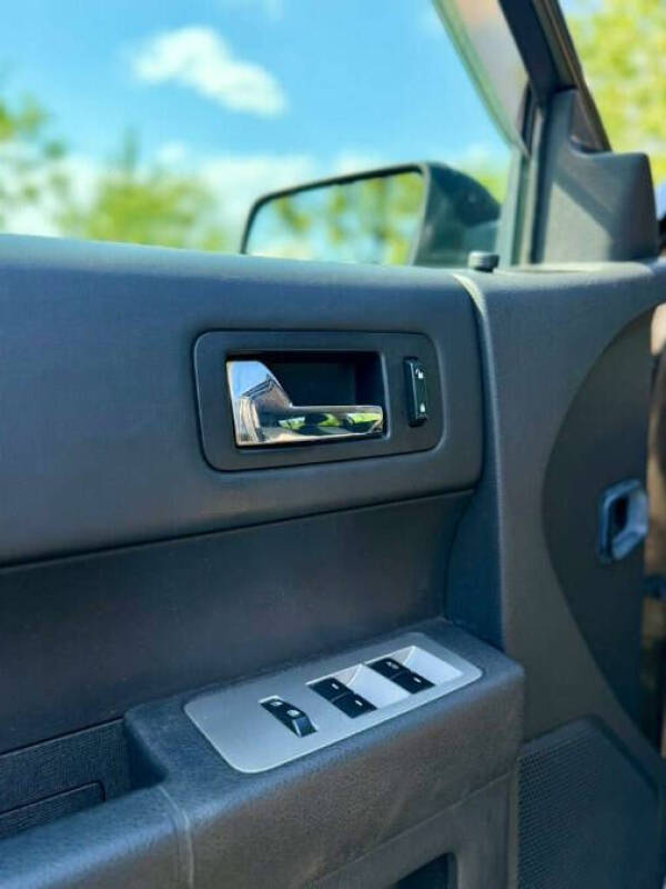 2011 Ford Flex SE