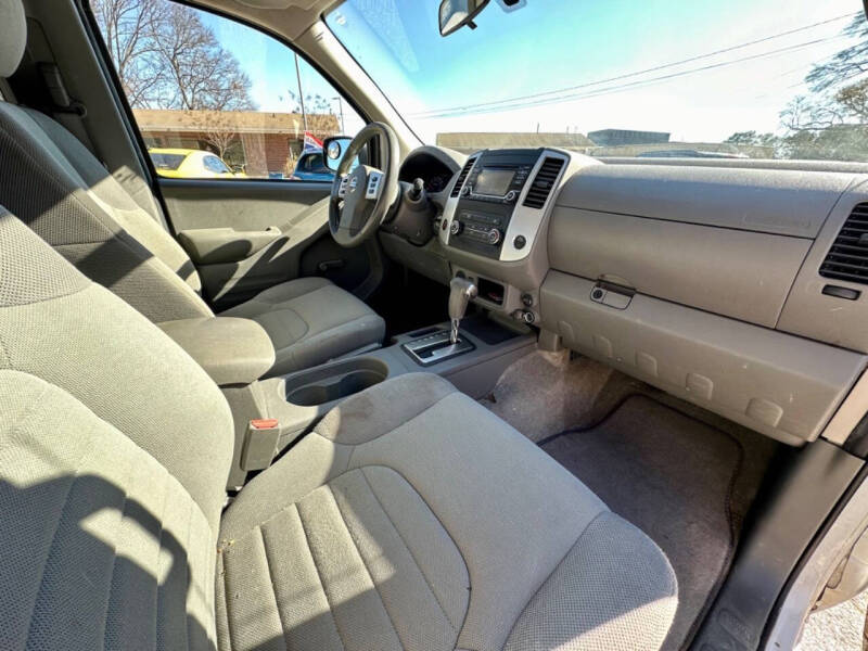 2017 Nissan Frontier S