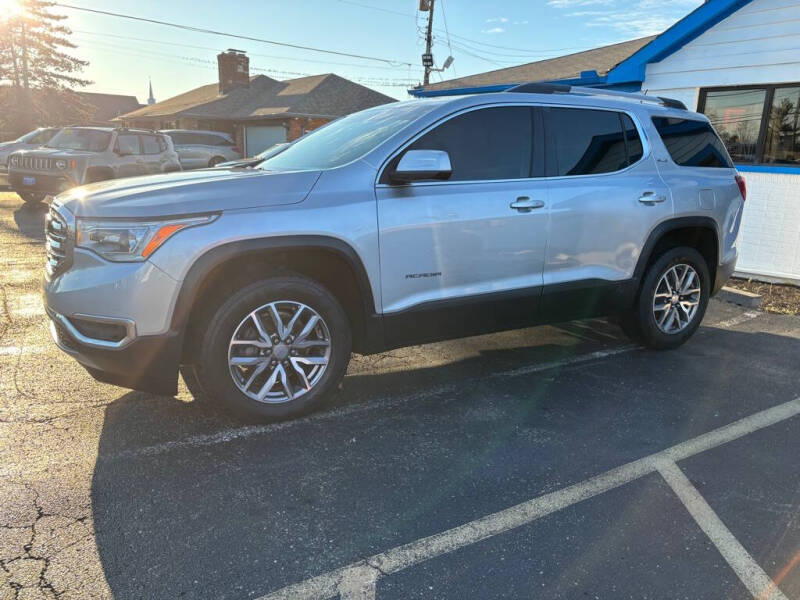 2017 GMC Acadia SL's photo