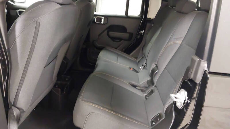 2026 Jeep Gladiator Willys