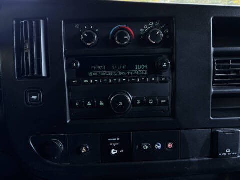 2020 Chevrolet Express 2500