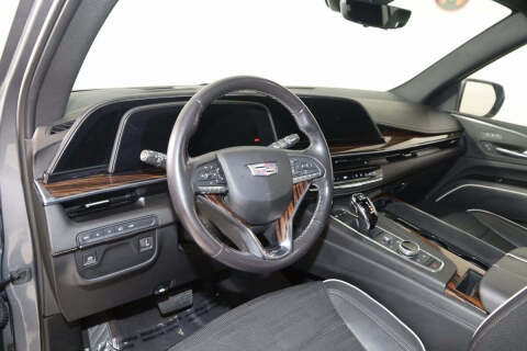 2022 Cadillac Escalade ESV Premium Luxury