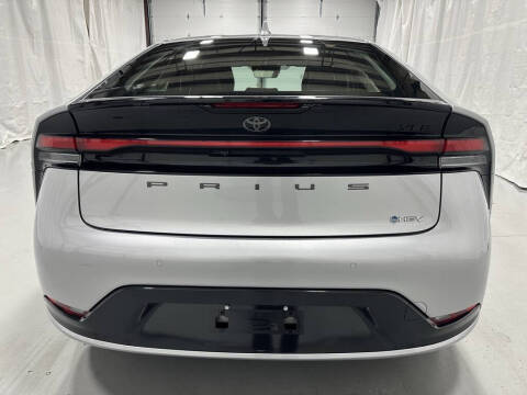 2025 Toyota Prius XLE