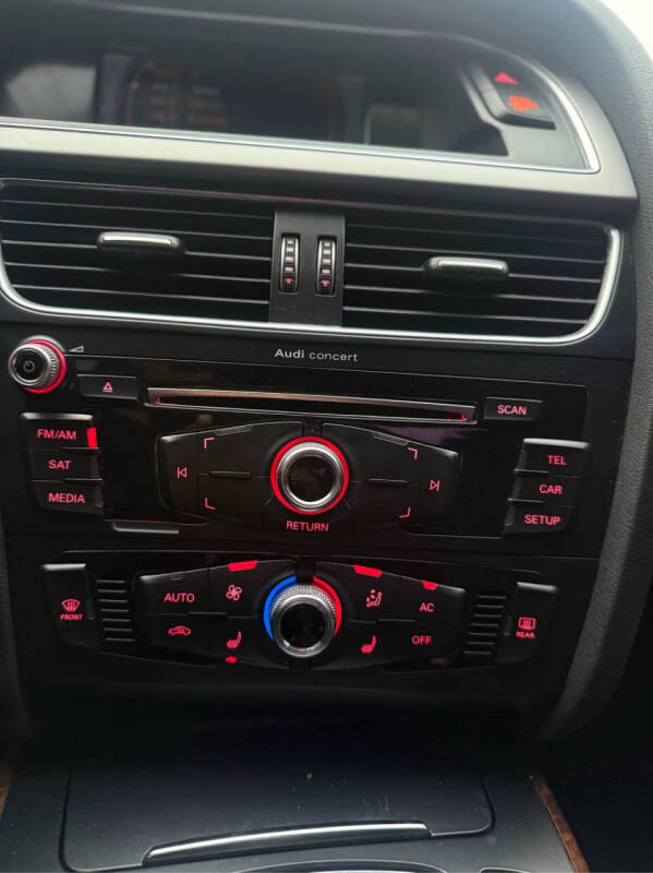 2014 Audi A4 2.0T quattro Premium