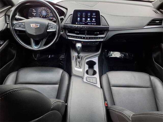 2023 Cadillac CT4 Premium Luxury