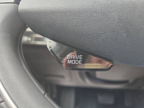 2024 Kia Niro EX
