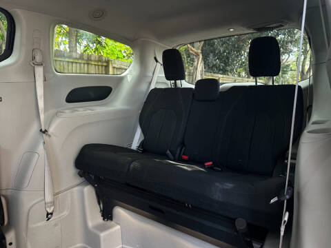 2018 Chrysler Pacifica Touring Plus