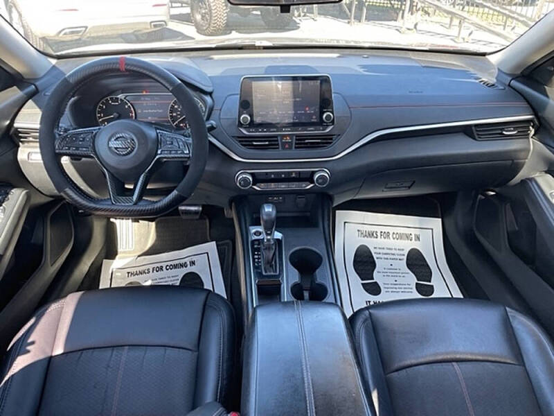 2020 Nissan Altima 2.5 SR