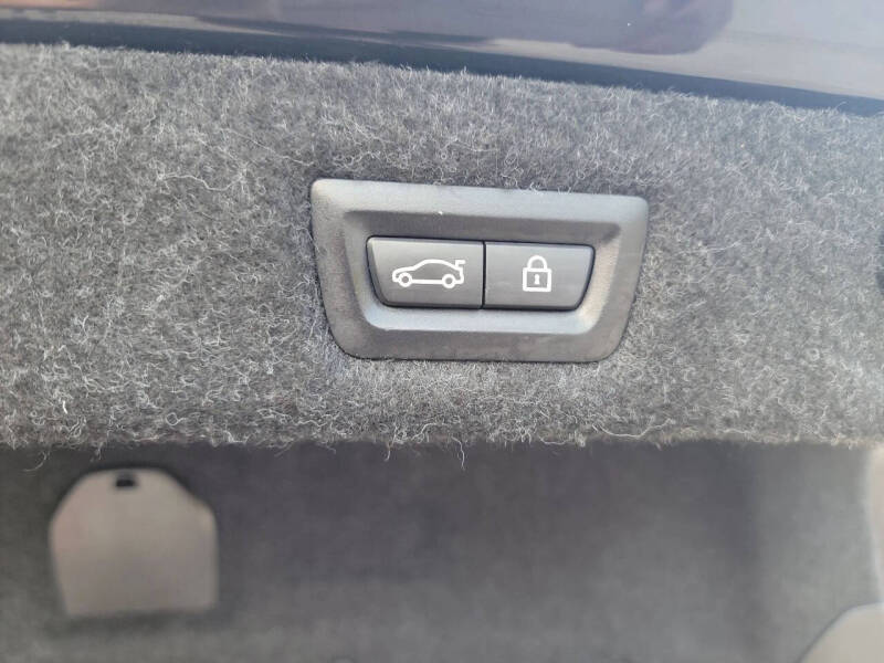 2018 BMW 5 Series 530i