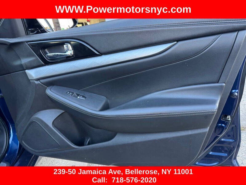 2017 Nissan Maxima
