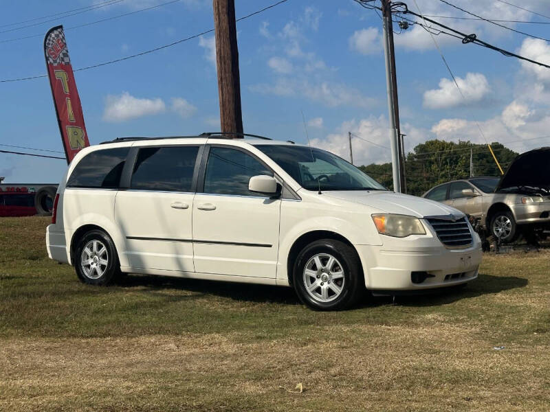 2010 Chrysler Town and Country Touring Plus
