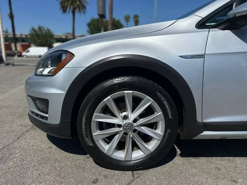 2017 Volkswagen Golf Alltrack