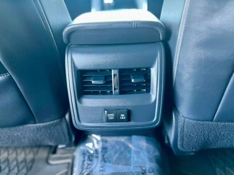 2021 Toyota Avalon XSE Nightshade