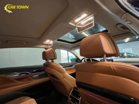 2021 BMW 7 Series 740i xDrive