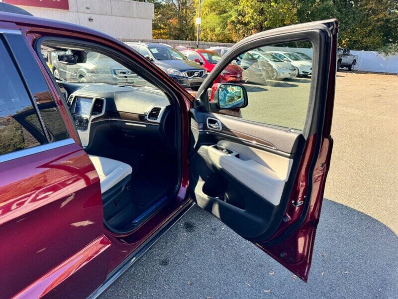 2018 Jeep Grand Cherokee Sterling Edition