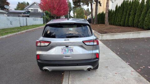 2021 Ford Escape SEL