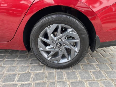 2024 Hyundai Elantra Hybrid Blue