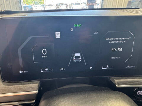 2025 Kia K5 EX