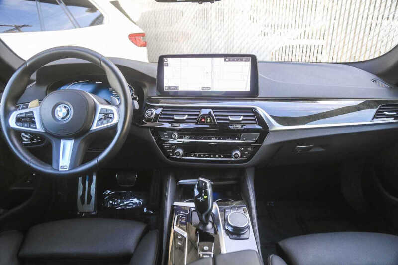 2023 BMW 5 Series 530e