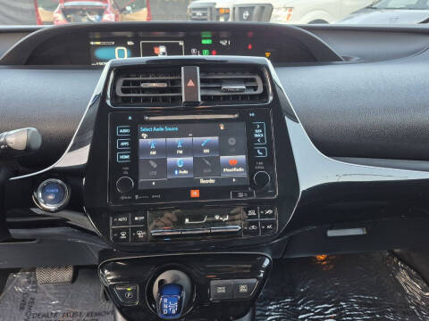 2016 Toyota Prius Four Touring