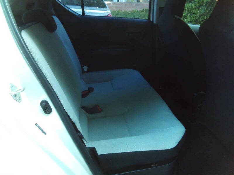 2015 Toyota Prius c One