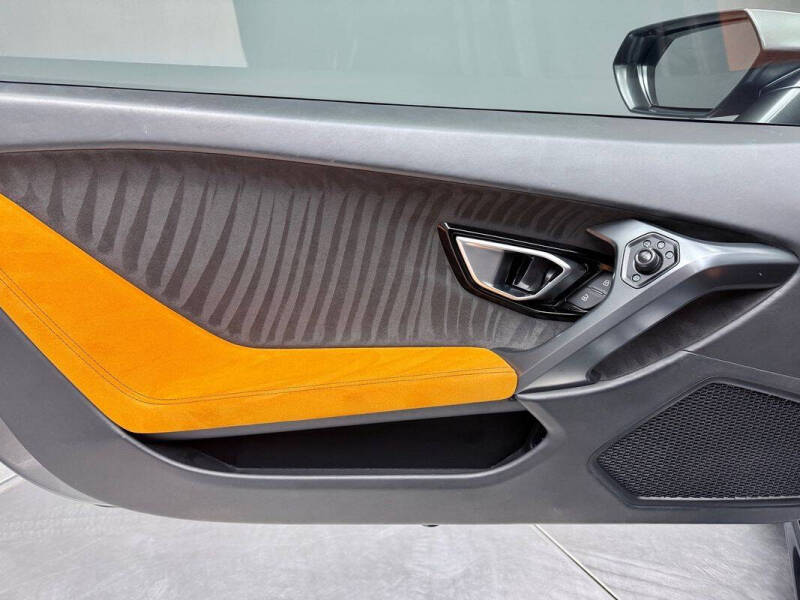 2015 Lamborghini Huracan LP 610-4