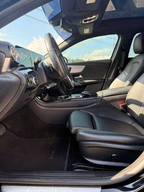 2020 Mercedes-Benz A-Class A 220