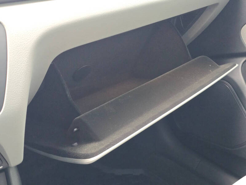 2017 Audi Q3 2.0T Premium