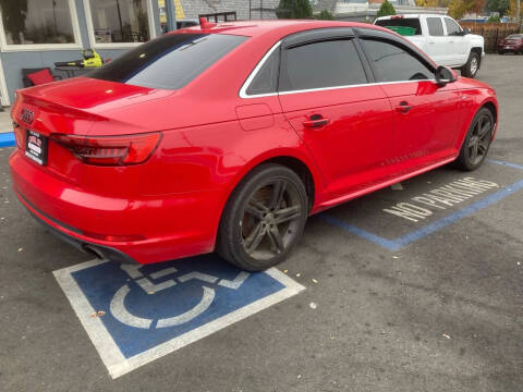 2017 Audi A4 2.0T quattro Premium Plus