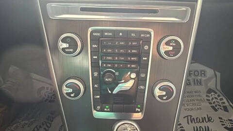 2016 Volvo XC60 T5 Premier