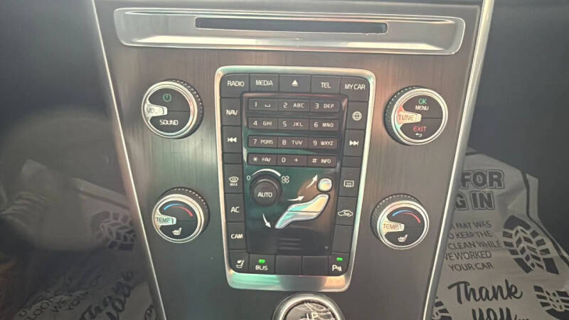 2016 Volvo XC60 T5 Premier