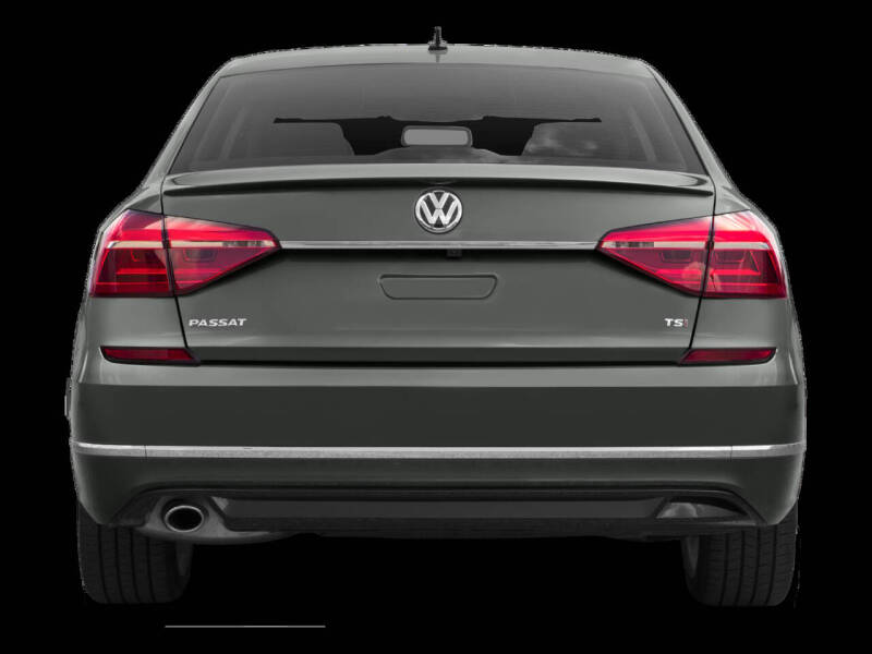 2017 Volkswagen Passat 1.8T R-Line