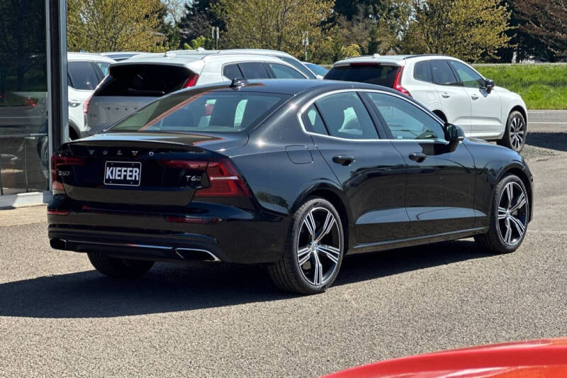 2021 Volvo S60 T6 Inscription