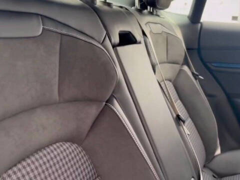 2025 Porsche Taycan 4S