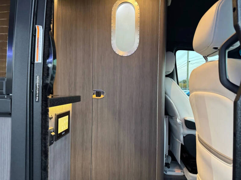 2021 Mercedes-Benz Sprinter